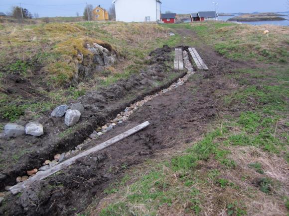 Drenering nær flytebrygga.