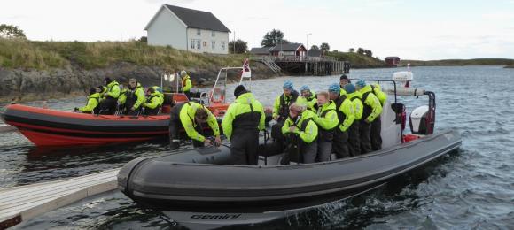 RIBer fra Sel�y Kystferie, med ansatte i Mathisen Drift AS.
