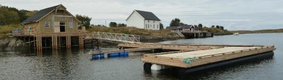 Flytebrygge ferdig.