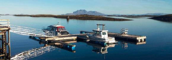 Vindstille ved Sk�lv�r brygge.