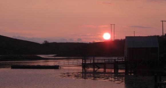 Solnedgang over Langneset mot slutten av november