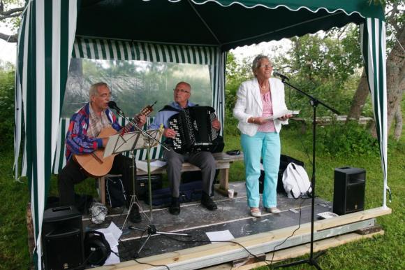 Ingvard Johansen, Olav Nilssen og Milda Hestmark. 