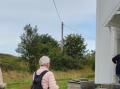 Et bes�k i kirken h�rer ogs� med.